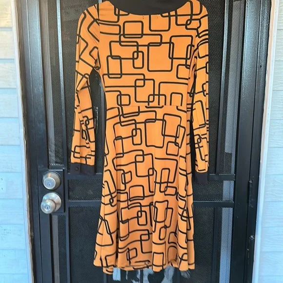 BCBG Maxazria wrap dress - Picture 4 of 6